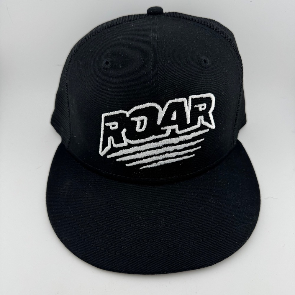New Era Mens Roar 9FIFTY Snapback Hat OSFA Black Mesh Trucker Flat Brim Cap